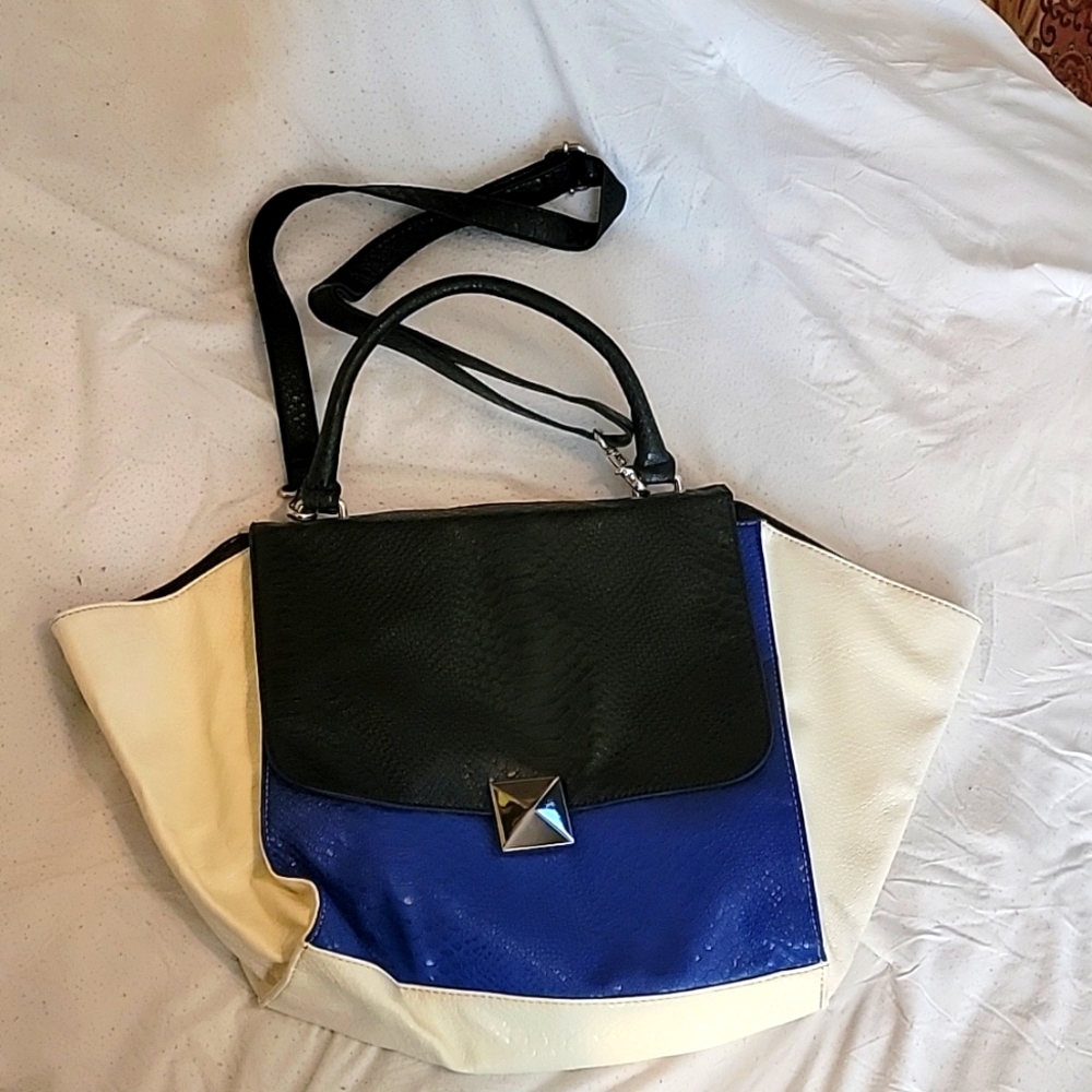 Cosmopolitan Women's blue/white/black purse